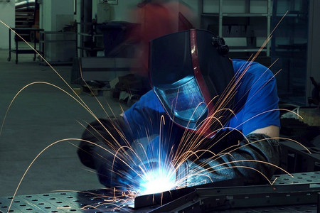 金屬制品研發中的水流技術 創新、挑戰與未來